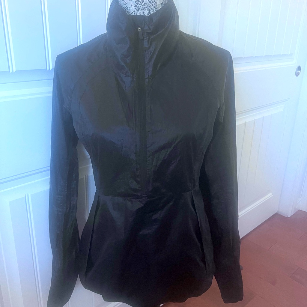 Lululemon Light Packable Pullover Jacket